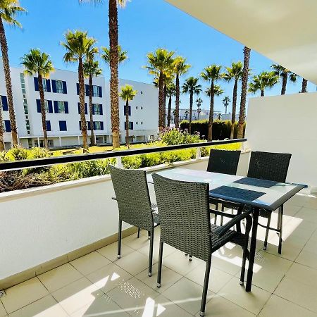 לאגוּ‏ש Angies Marina Apartment, Includes 2 Free Passes For The Marina Pool מראה חיצוני תמונה